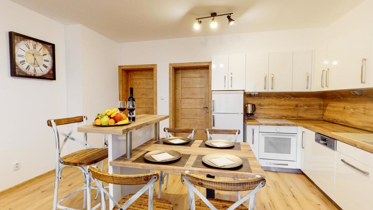 Apartman Mary Stola Bagian luar foto
