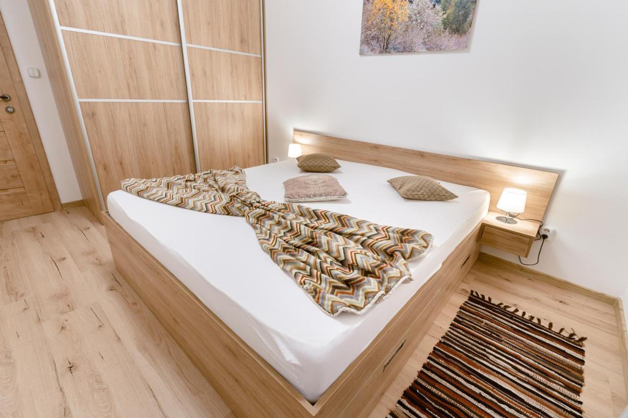 Apartman Mary Stola Bagian luar foto