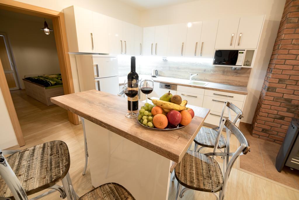 Apartman Mary Stola Bagian luar foto